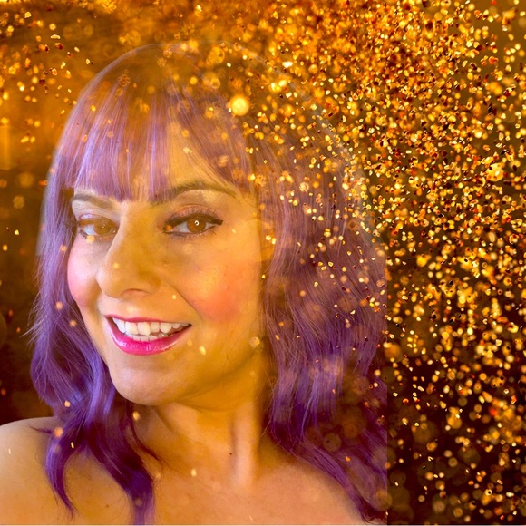 Meet your Posher, Ruxy - Picture 2 of 4